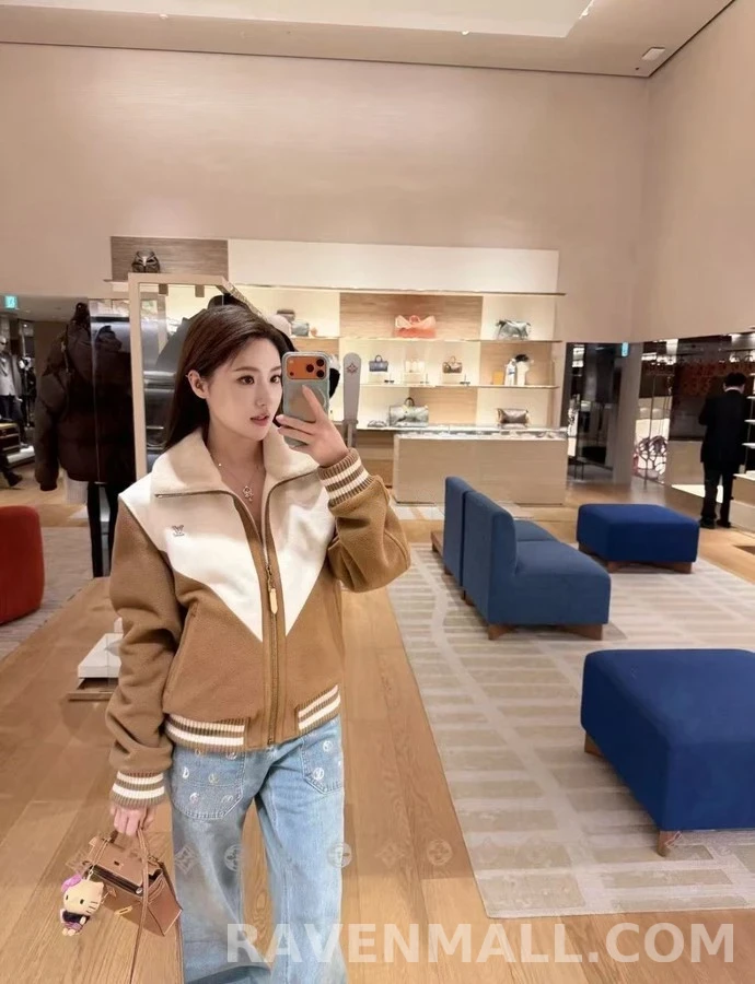  루이비통 컬러블록 후리스 집업 자켓 상세 이미지