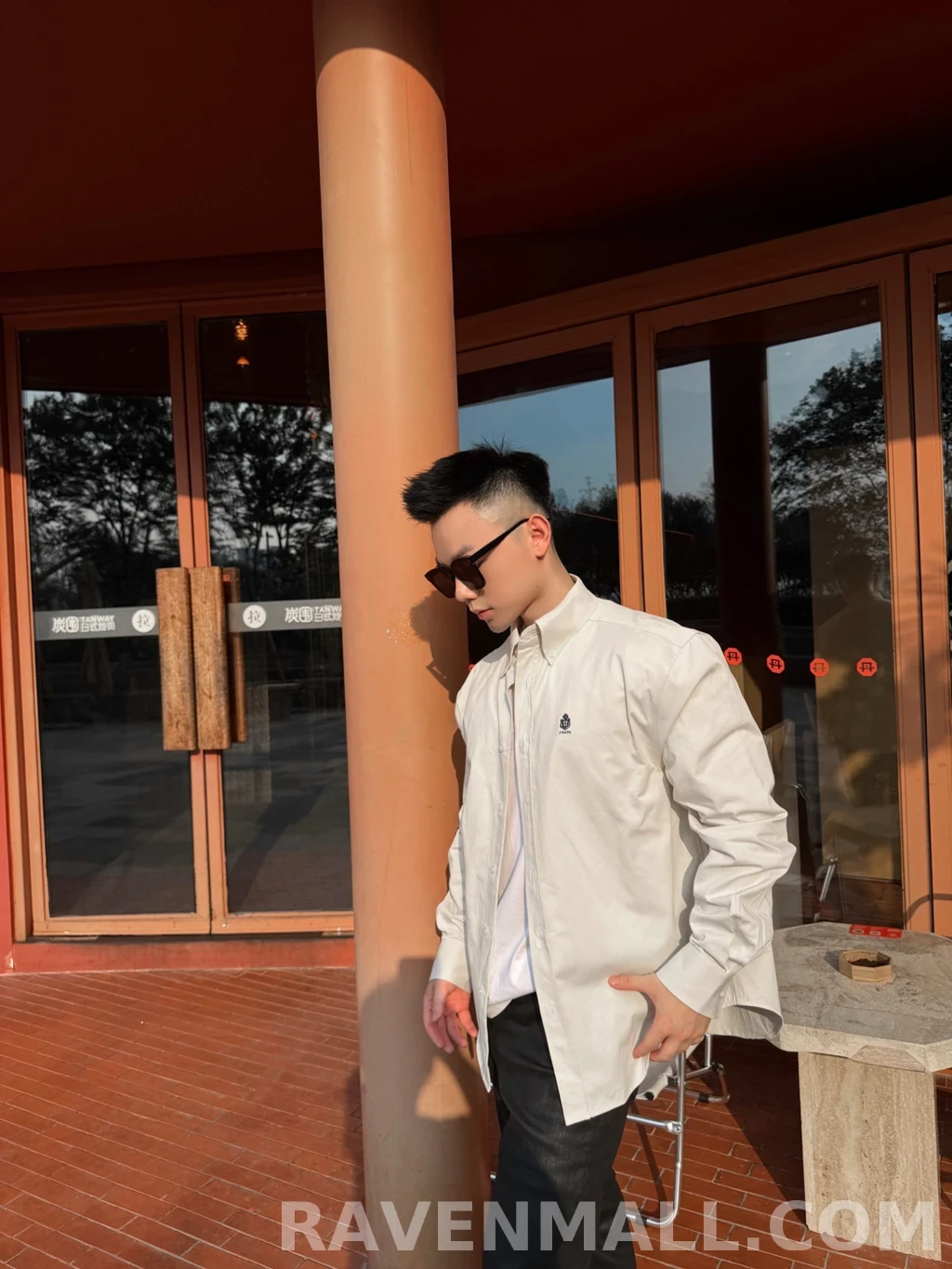 프라다 프라다 로고 셔츠 상세 이미지