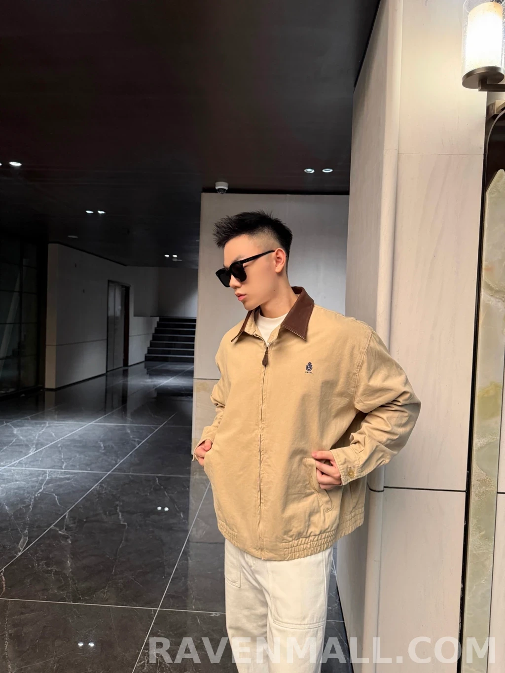 프라다 프라다 레더카라 해링턴 상세 이미지