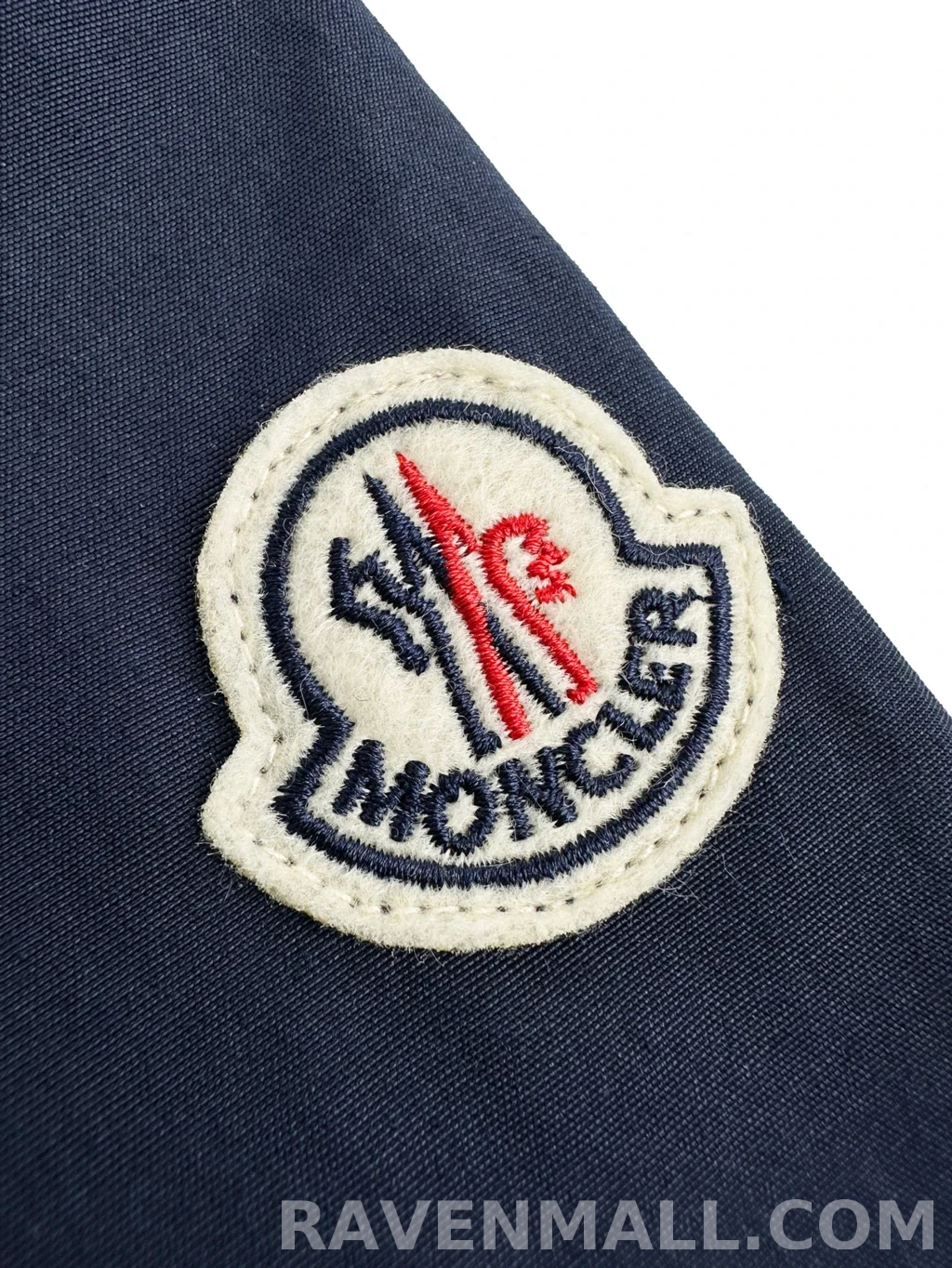 몽클레어 몽클레어 스크립트 코치 재킷 상세 이미지