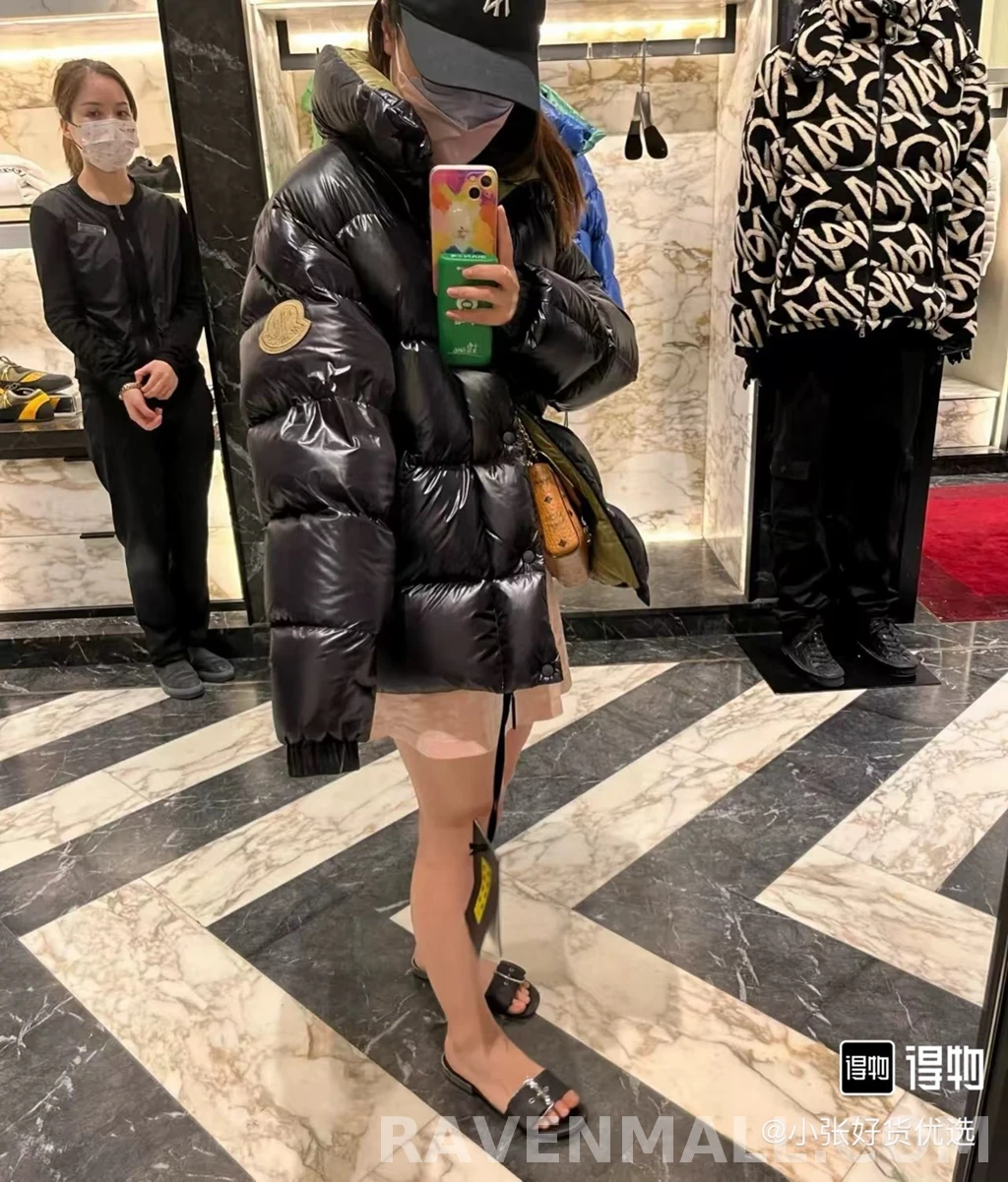 몽클레어 몽클레어 더보 패딩 상세 이미지