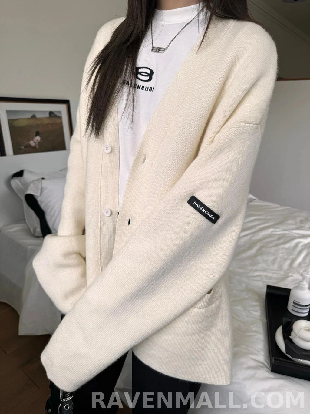 발렌시아가 발렌시아가 슬리브로고 가디건 상세 이미지
