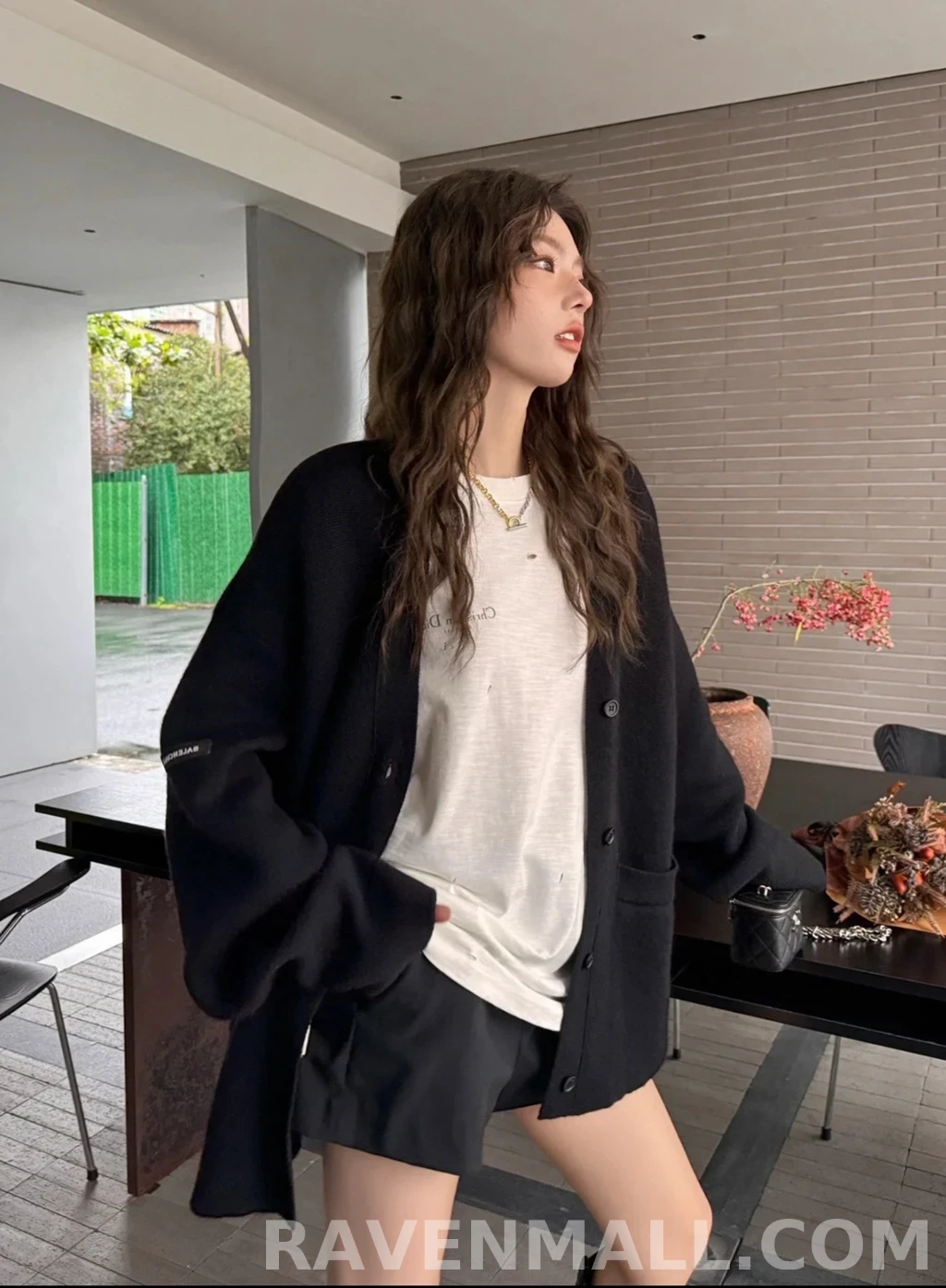발렌시아가 발렌시아가 슬리브로고 가디건 상세 이미지