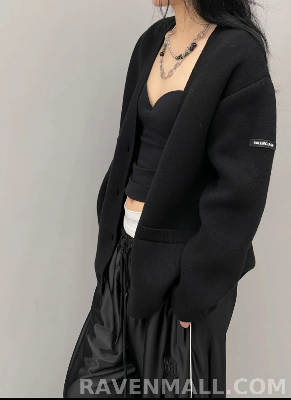 발렌시아가 발렌시아가 슬리브로고 가디건 상세 이미지