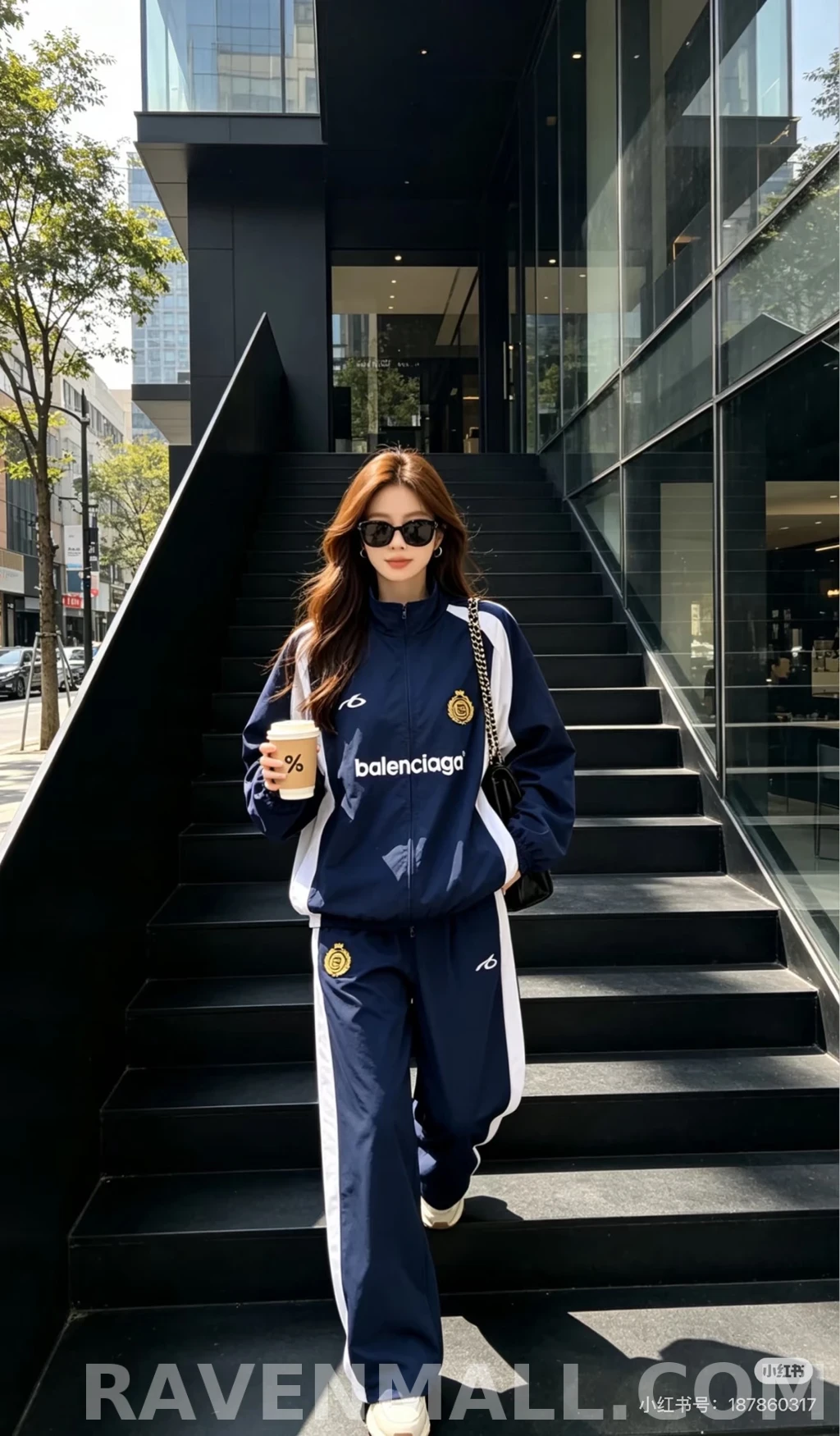 발렌시아가 발렌시아가 트랙팬츠 상세 이미지