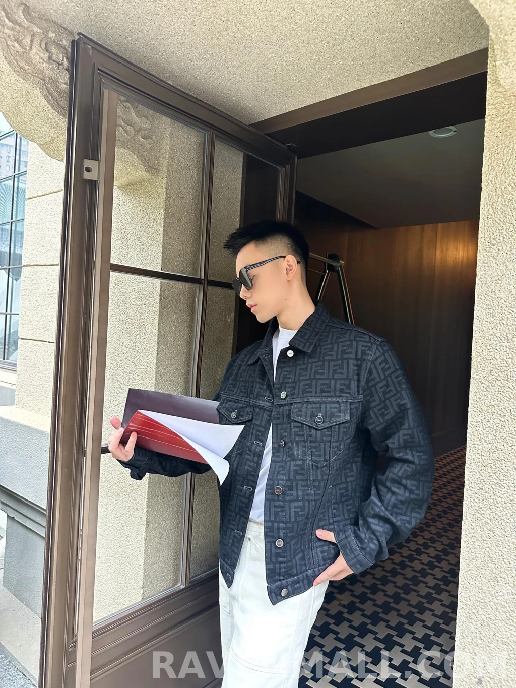 펜디 펜디 블랙 FF 데님 재킷 상세 이미지