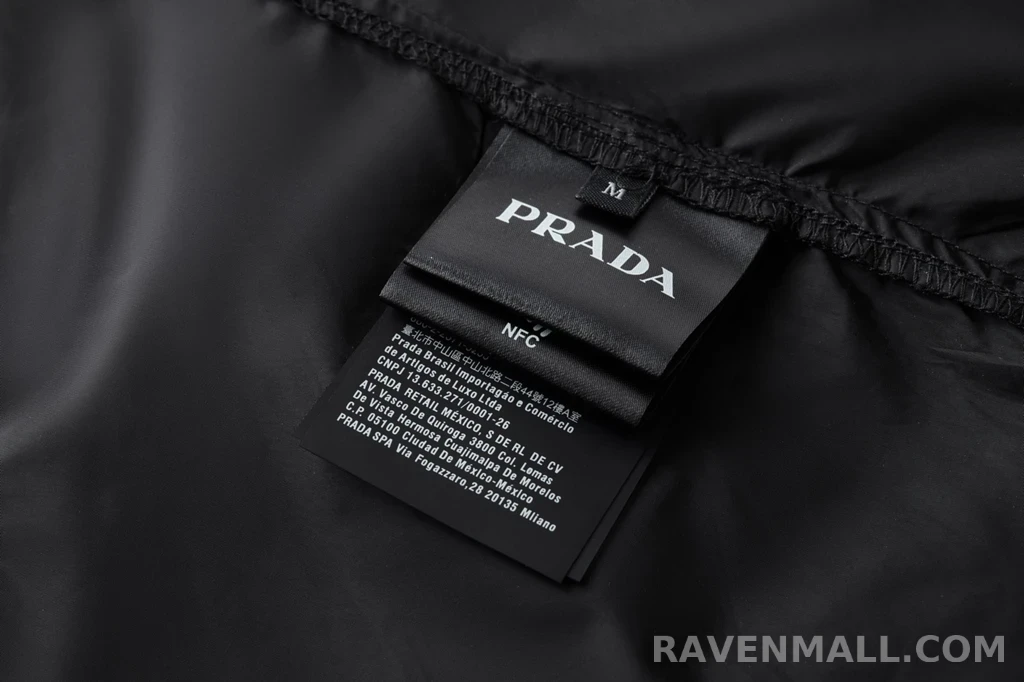 프라다 프라다 나일론 와이드팬츠 상세 이미지