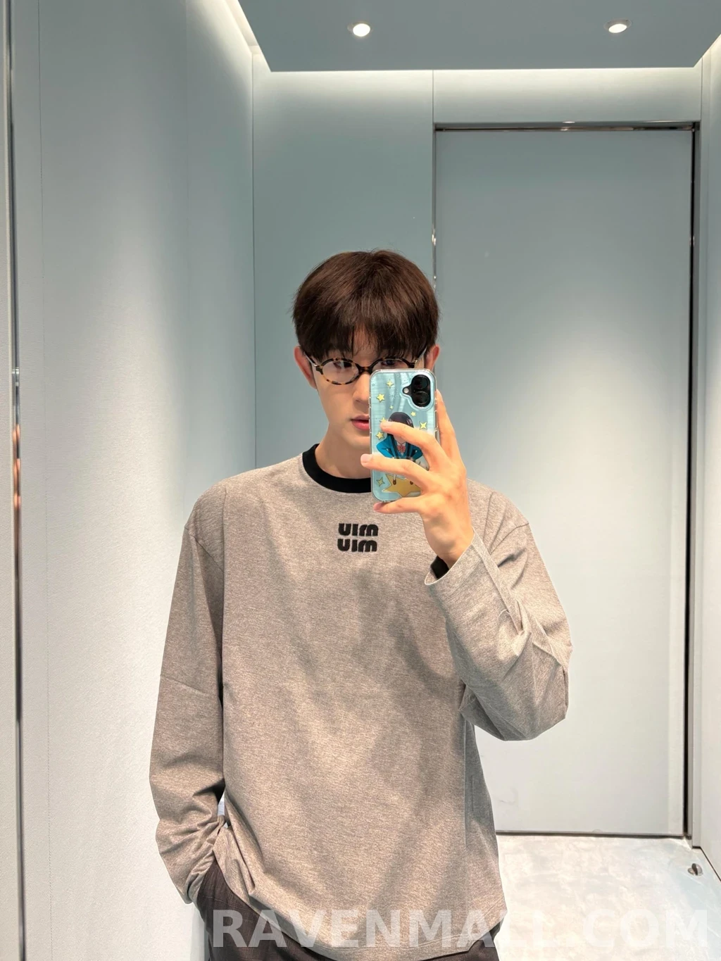 미우미우 미우미우 자수 롱슬리브 상세 이미지