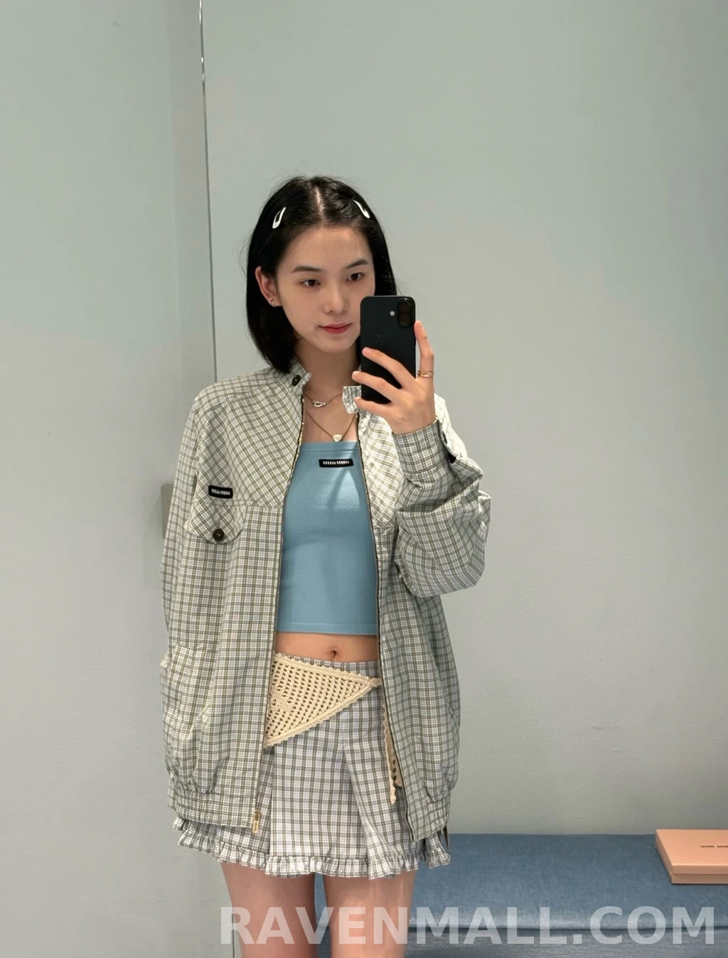 미우미우 미우미우 체크 윈드자켓 상세 이미지