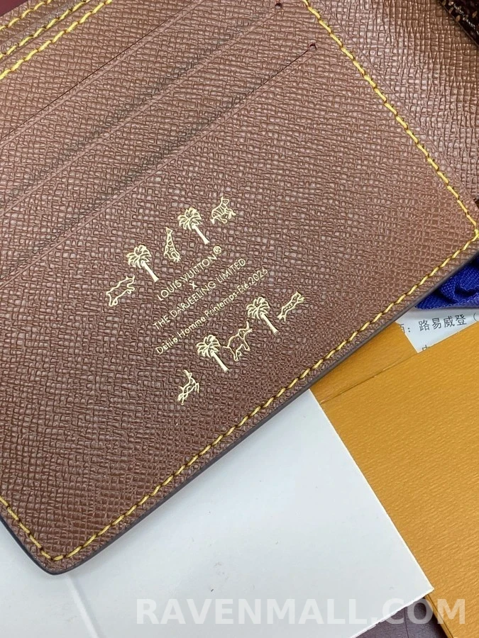 루이비통 루이비통 더 다즐링 리미티드 멀티플 월릿 상세 이미지