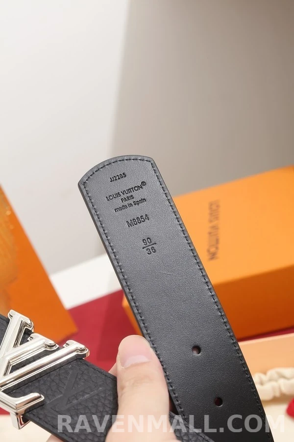 루이비통 루이비통 이니셜 모노그램 벨트 상세 이미지