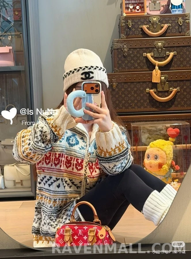 샤넬 샤넬 로고 배색 자수 니트 비니 상세 이미지