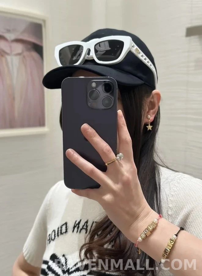 디올 디올 레터링 큐브 진주 팔찌 상세 이미지