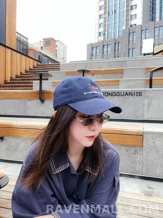 프라다 프라다 프레임 선글라스 상세 이미지