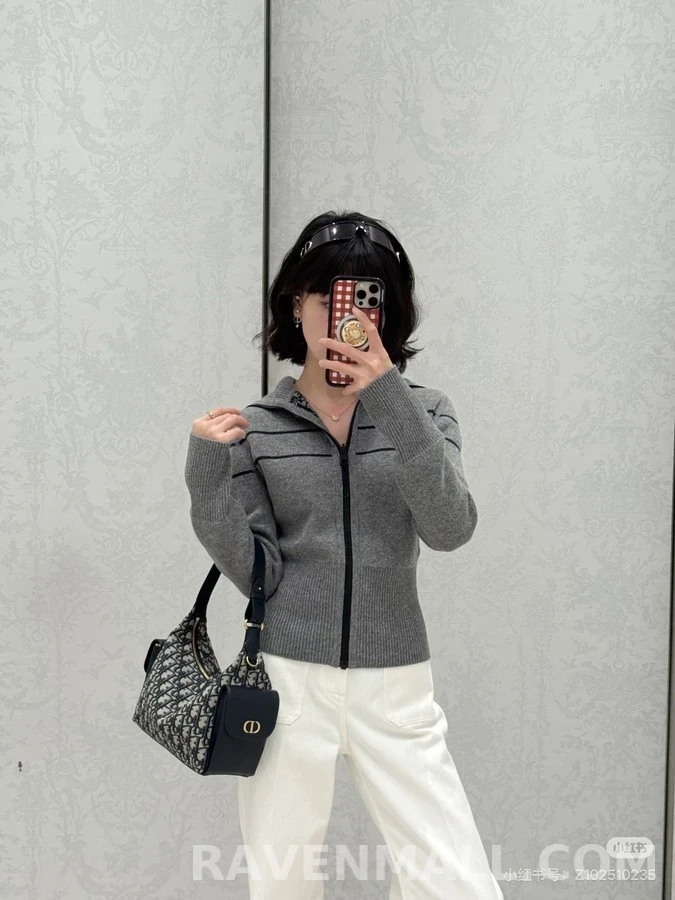 디올 디올 레터링 스트라이프 와이드 카라 집업 자켓 상세 이미지