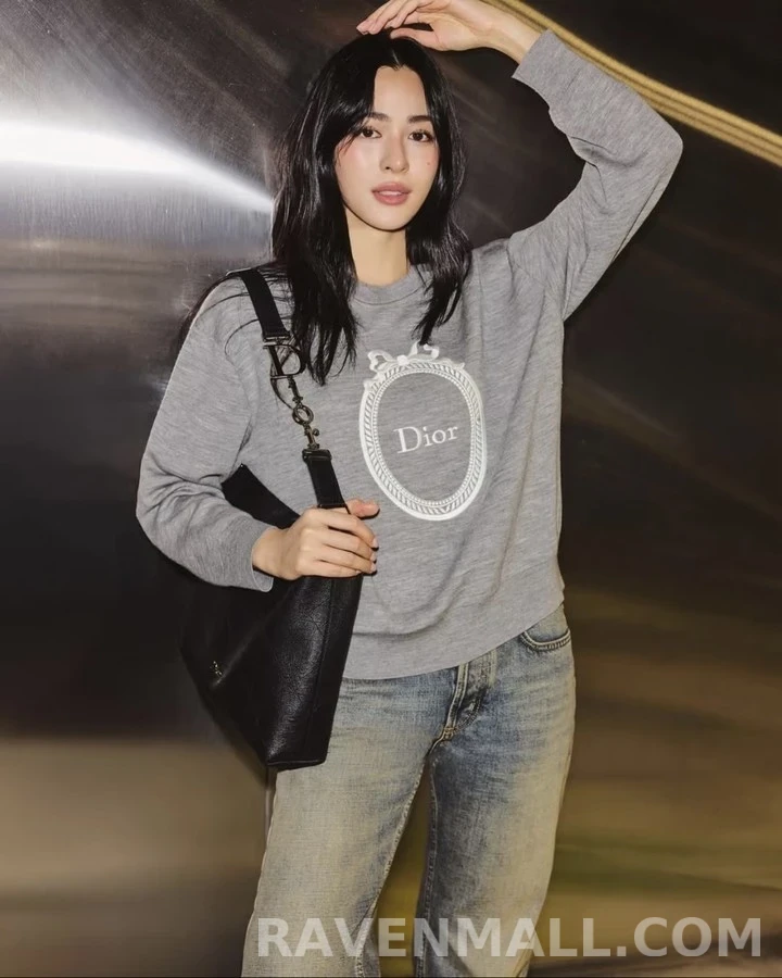 디올 디올 메달리온 자수 스웨터 상세 이미지