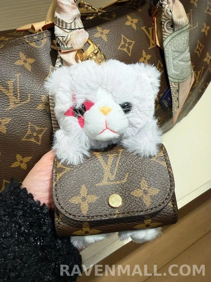 루이비통 루이비통 모노그램 고양이 백참 상세 이미지