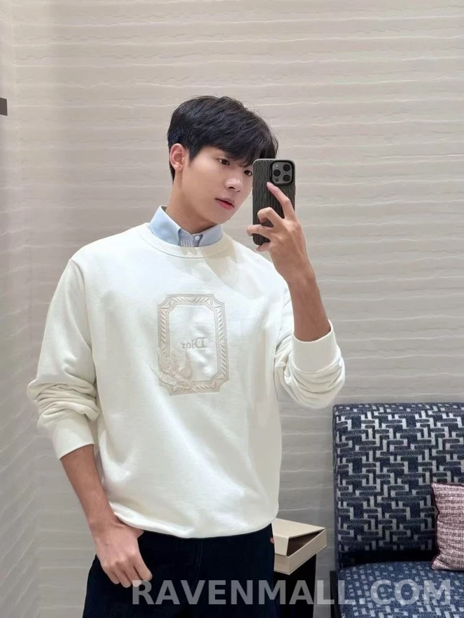 디올 디올 메달리온 콜리브리 맨투맨 상세 이미지