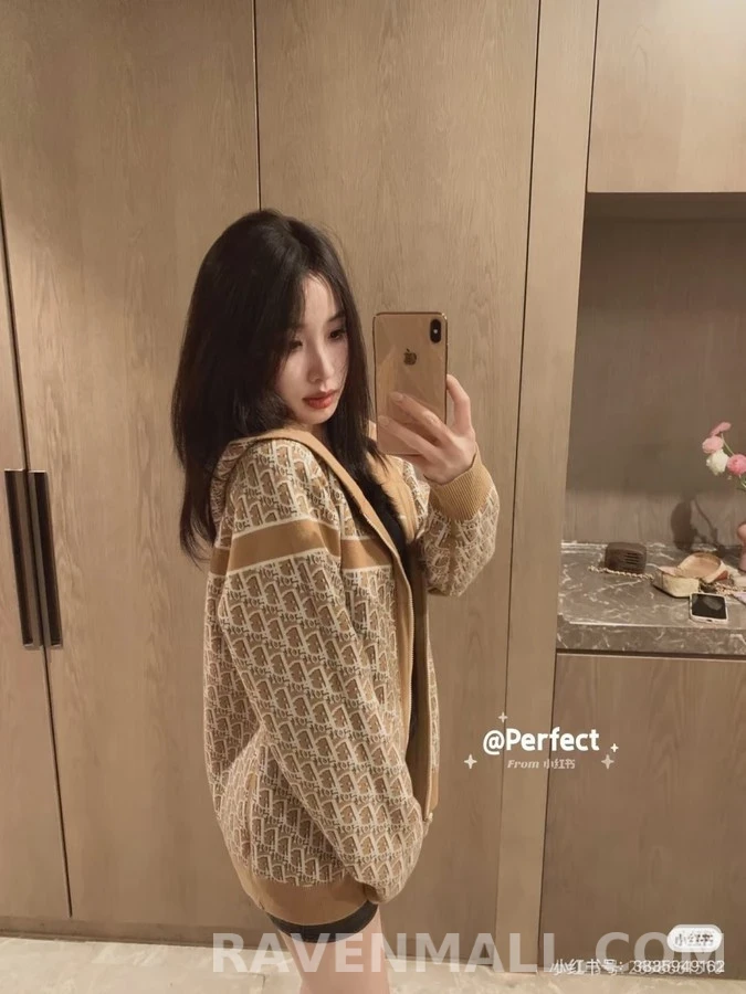 디올 디올 모노그램 양면 후드 집업 상세 이미지