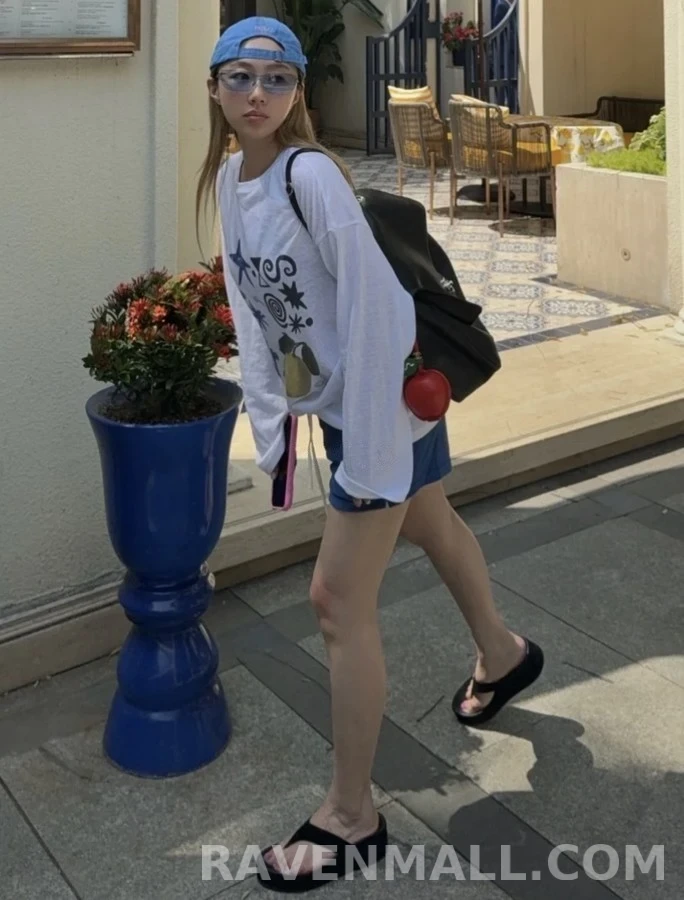 샤넬 샤넬 애플 키링 상세 이미지