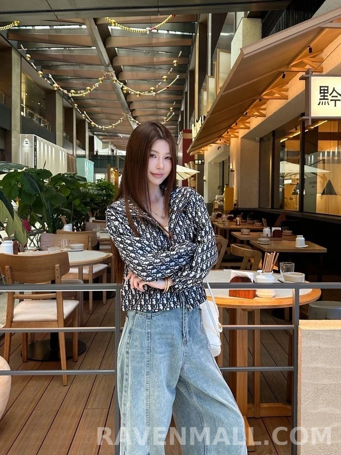 디올 디올 모노그램 후드 바람막이 상세 이미지