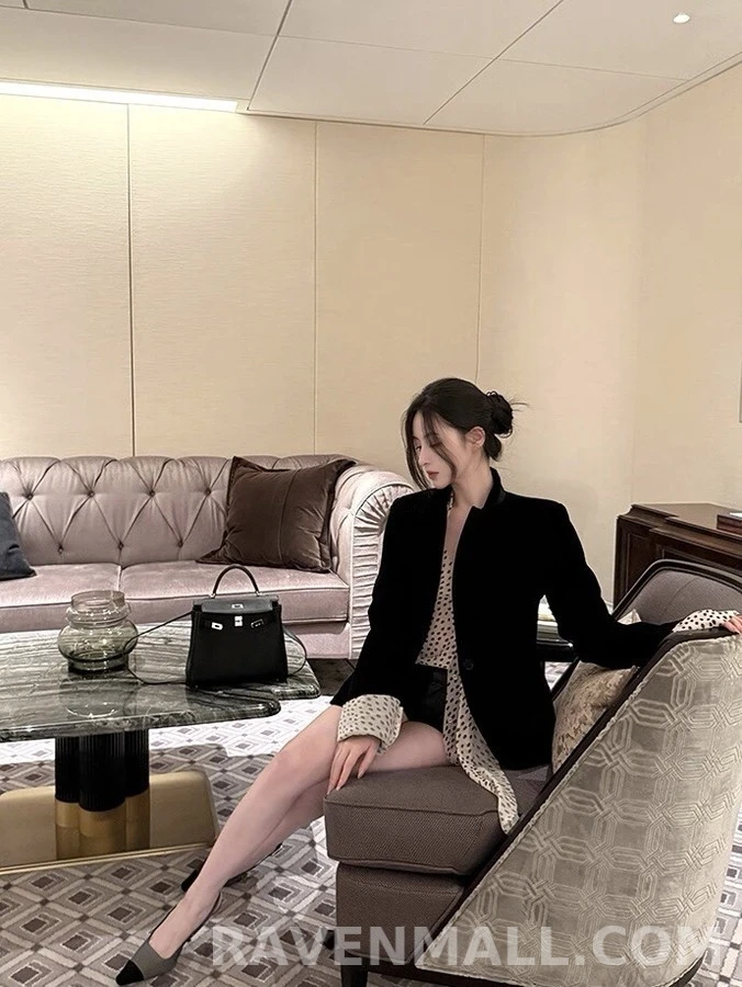 디올 디올 벨벳 스탠드넥 자켓 상세 이미지