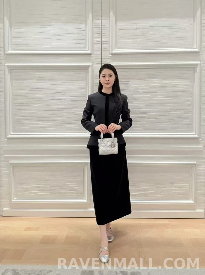 디올 디올 벨벳 트리밍 라운드넥 자켓 상세 이미지