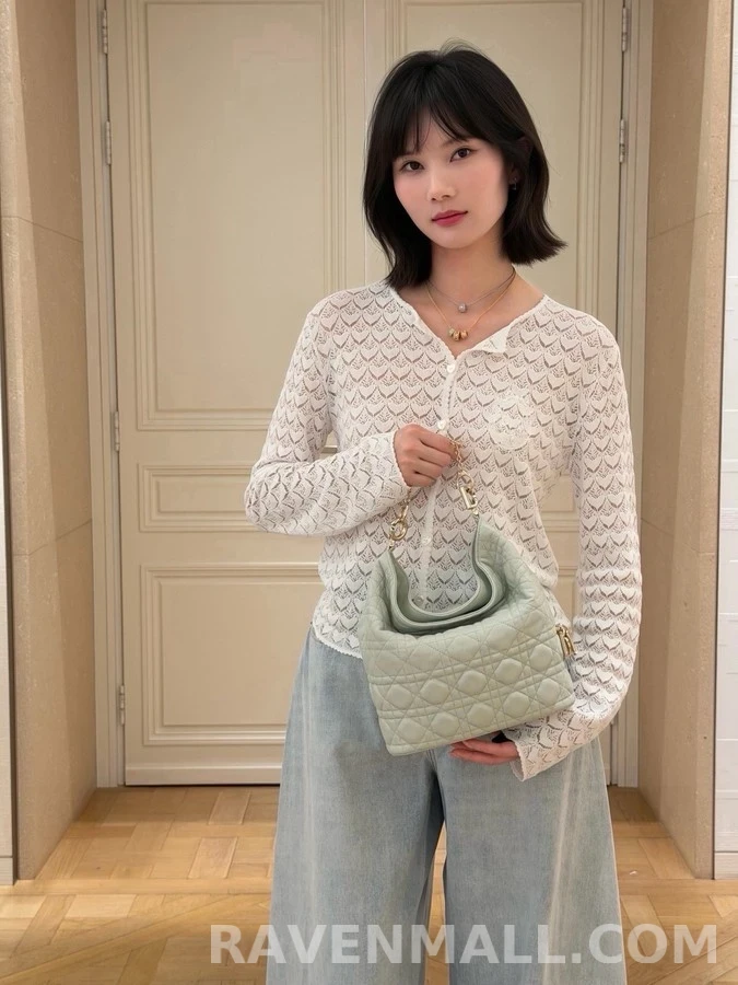 디올 디올 메달리온 자수 가디건 상세 이미지