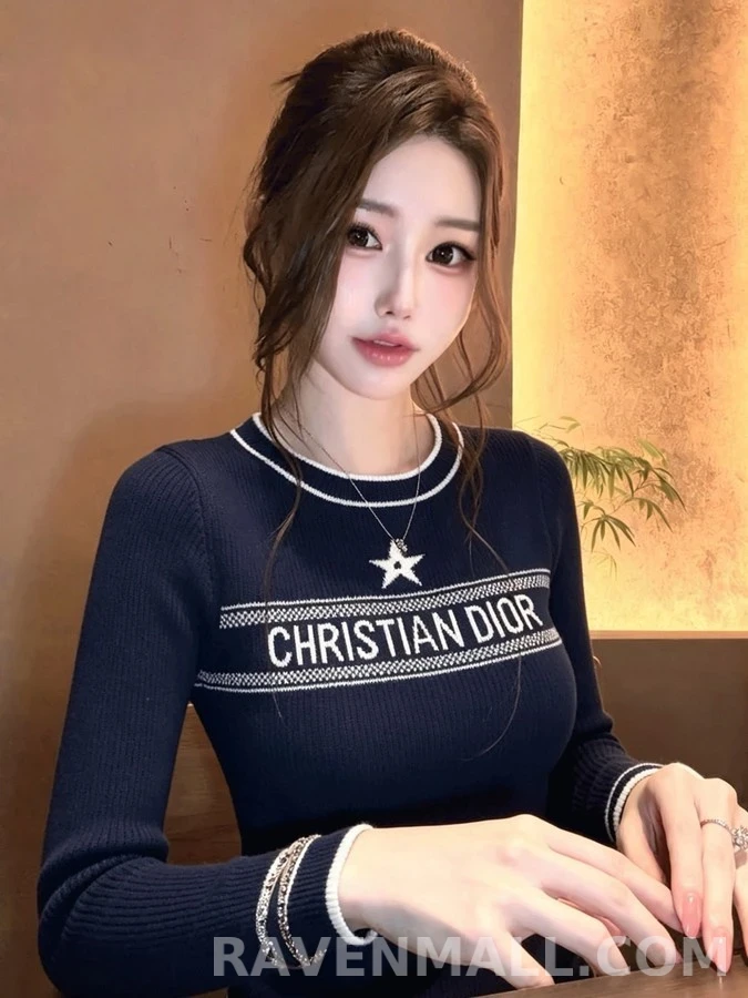 디올 디올 오각별 레터링 니트 상세 이미지