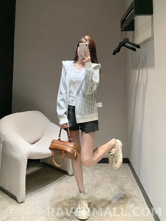 디올 디올 오블리크 리버시블 후드 집업 상세 이미지