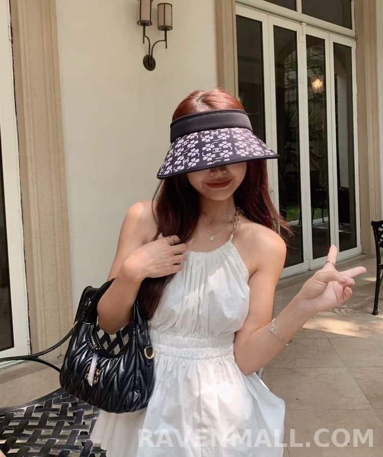샤넬 샤넬 클로버 로고 패턴 바이저 상세 이미지