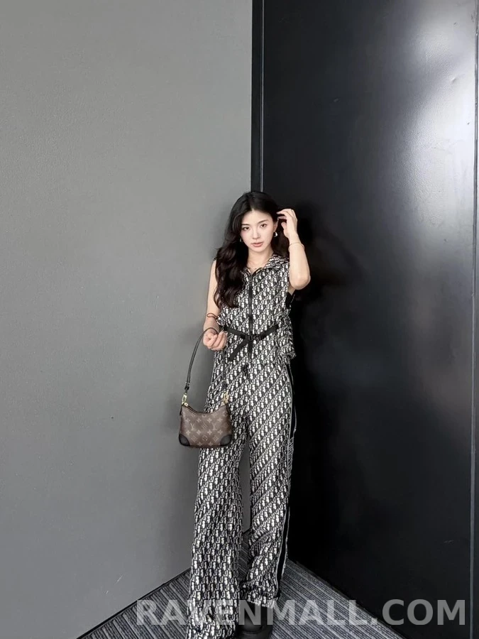 디올 디올 오블리크 모노그램 후드 슬리브리스 상세 이미지