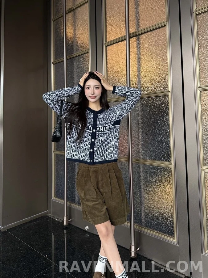 디올 디올 오블리크 패턴 레터링 가디건 상세 이미지