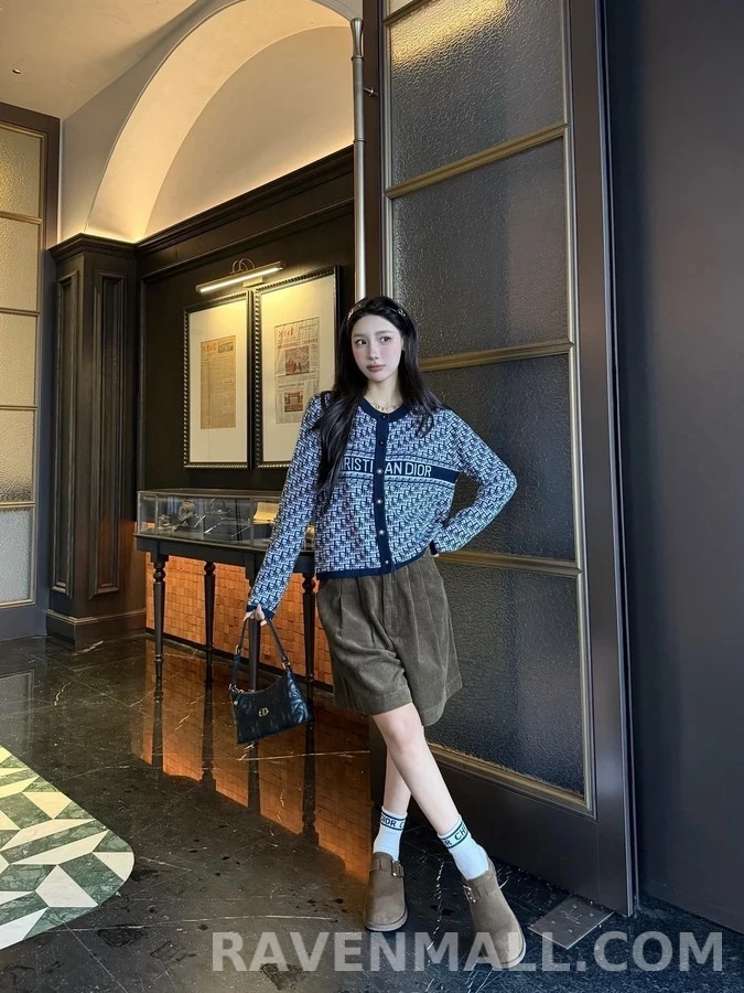 디올 디올 오블리크 패턴 레터링 가디건 상세 이미지