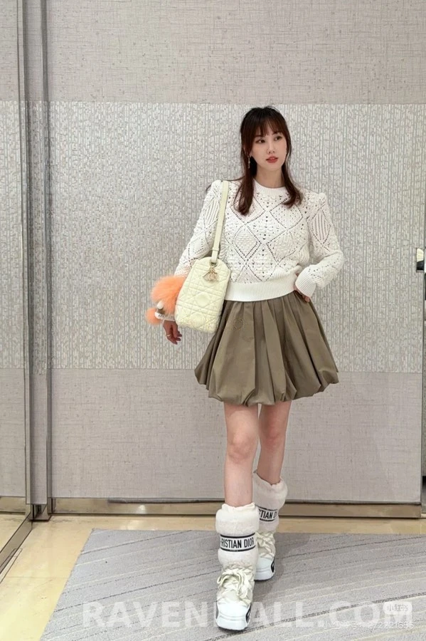 디올 디올 오픈워크 다이아몬드 니트 상세 이미지