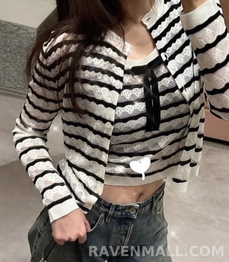 디올 디올 웨이브 스트라이프 펀칭 니트 가디건 상세 이미지