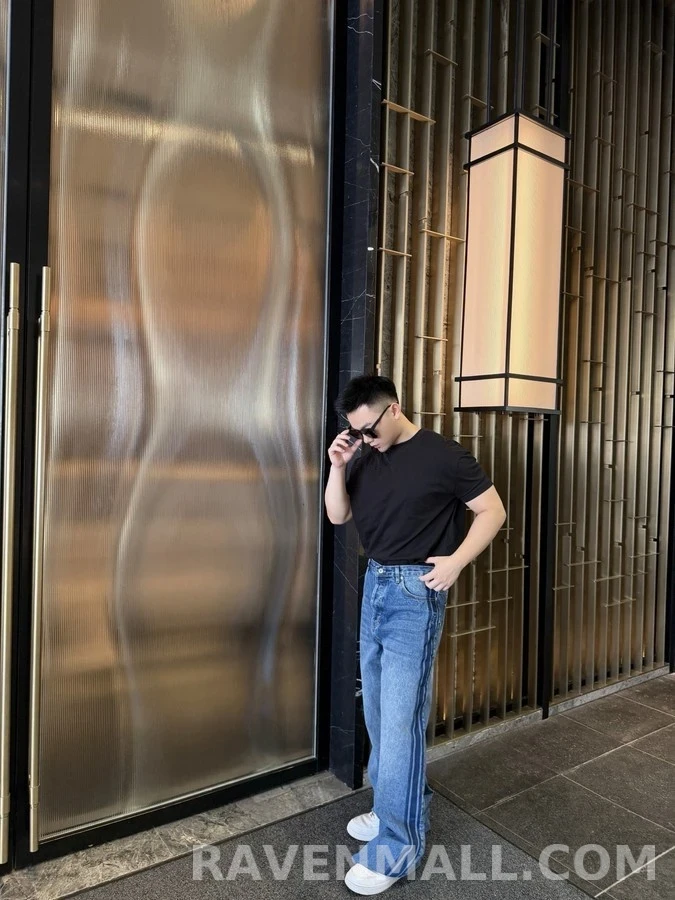 디올 디올 측면 스트라이프 자카드 로고 데님 팬츠 상세 이미지