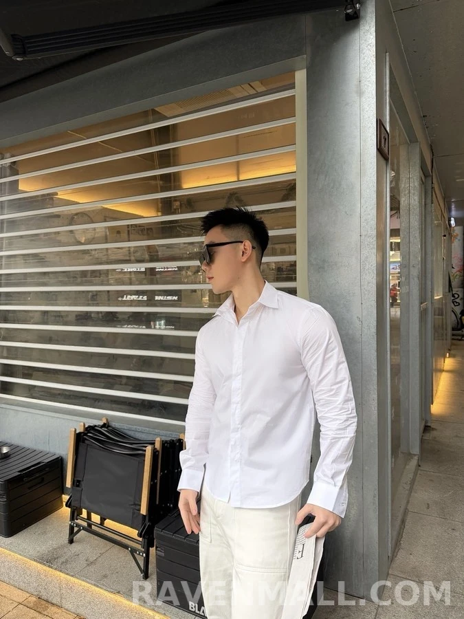 디올 디올 클래식 자수 긴팔 티셔츠 상세 이미지
