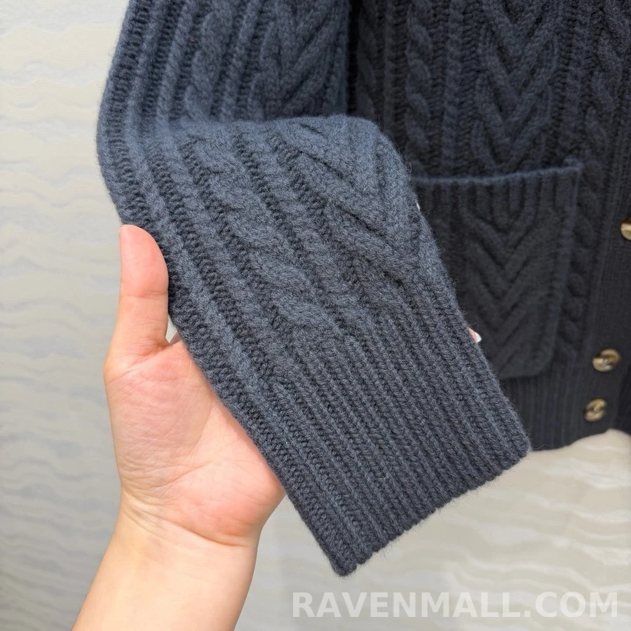 로로피아나 로로피아나 케이블 니트 V넥 가디건 상세 이미지