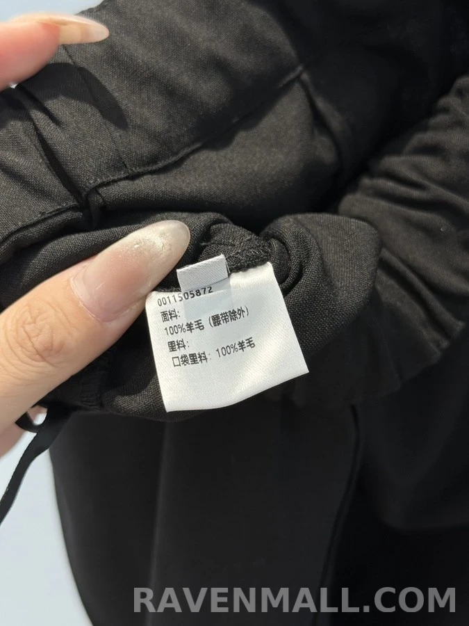 로에베 로에베 배색 로고 밴딩 플리츠 와이드 팬츠 상세 이미지