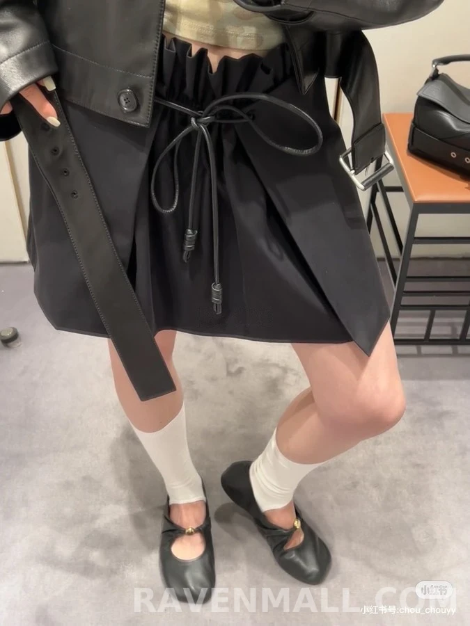 로에베 로에베 벨티드 스탠드넥 자켓 상세 이미지