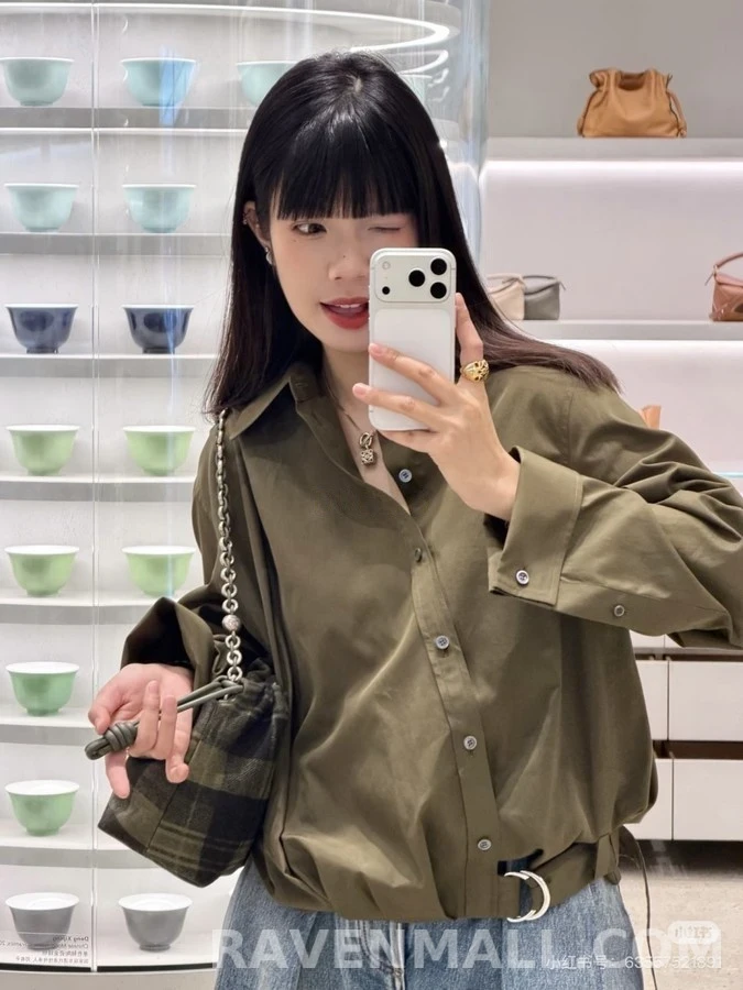 로에베 로에베 비대칭 벨티드 셔츠 상세 이미지