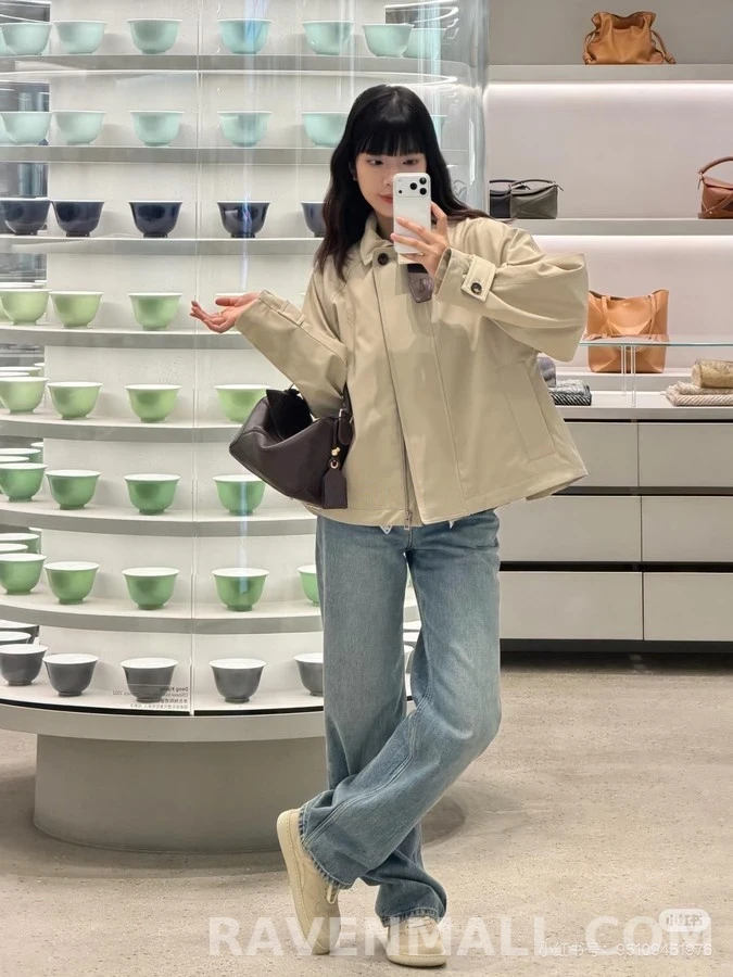 로에베 로에베 아나그램 가죽 칼라 숏 자켓 상세 이미지
