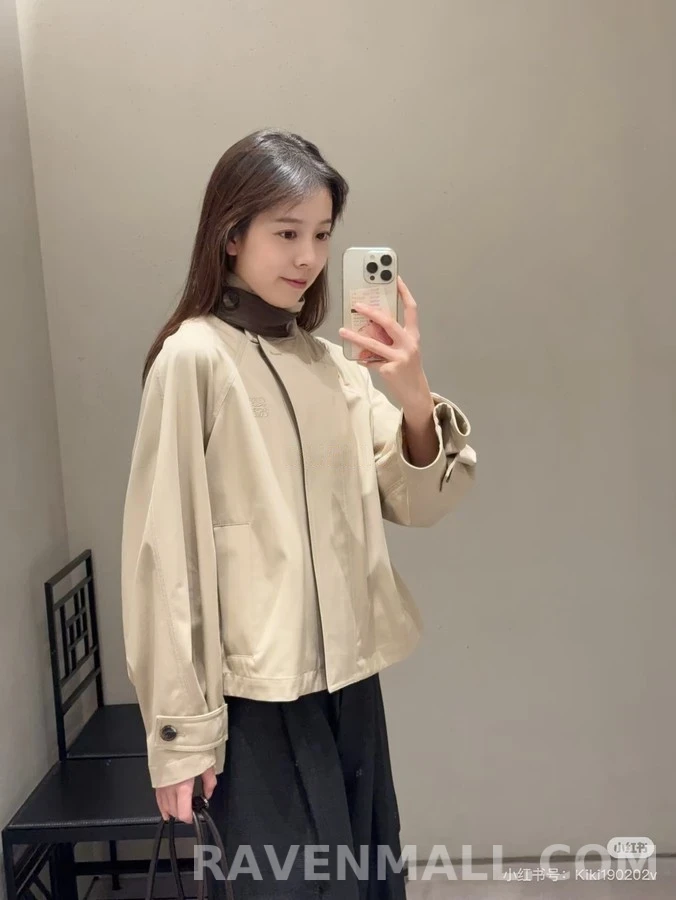 로에베 로에베 아나그램 가죽 칼라 숏 자켓 상세 이미지