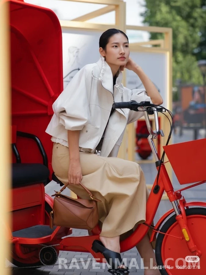 로에베 로에베 아나그램 레더 숏 자켓 상세 이미지