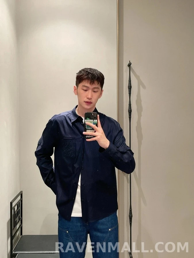 로에베 로에베 아나그램 자수 긴팔 티셔츠 상세 이미지