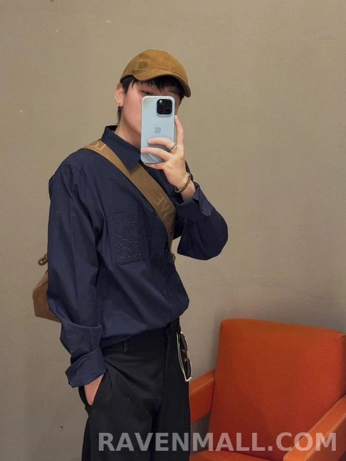 로에베 로에베 아나그램 자수 긴팔 티셔츠 상세 이미지