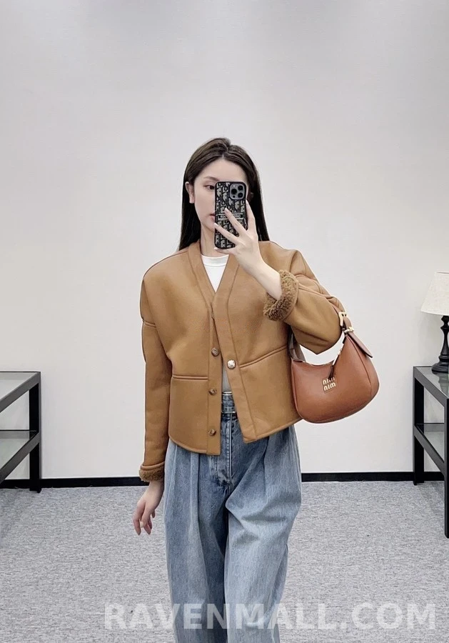 로에베 로에베 환경친화적 시어링 자켓 상세 이미지