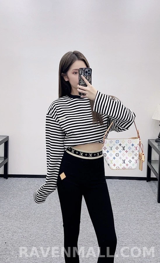 루이비통 루이비통 가디건 하이웨스트 레깅스 상세 이미지