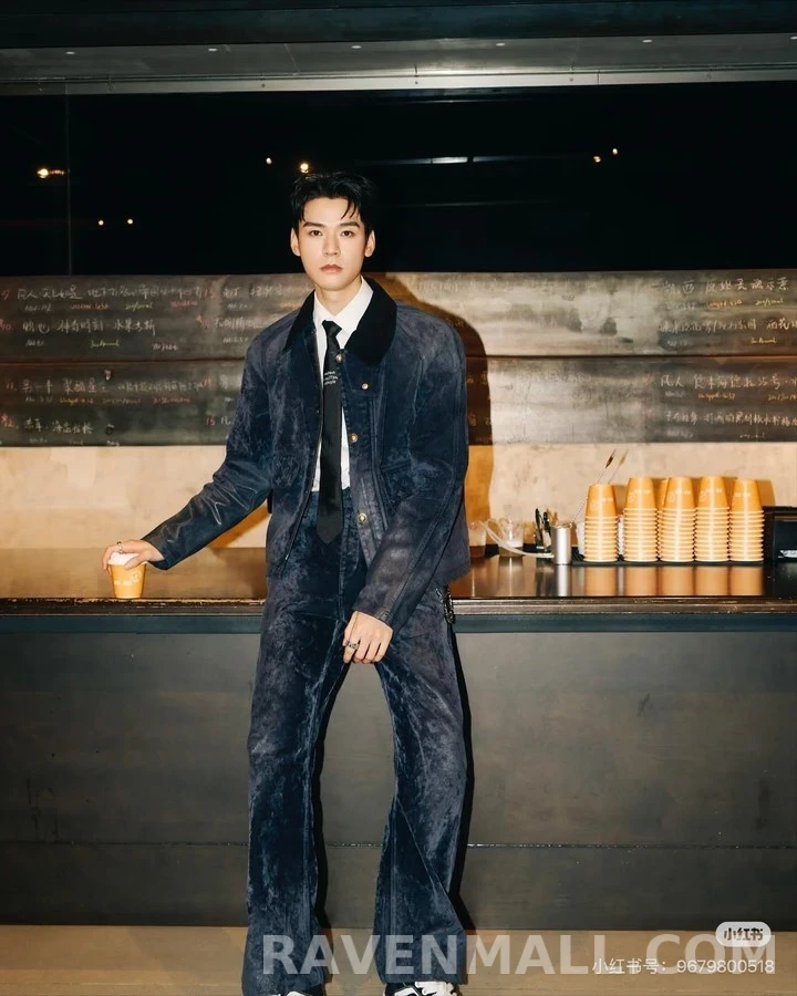 루이비통 루이비통 그라데이션 모노그램 데님 팬츠 상세 이미지